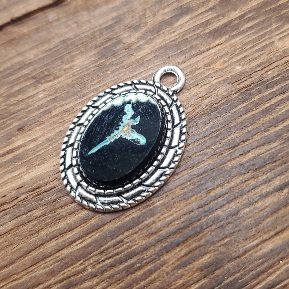 Yosemite valley cameo pendant